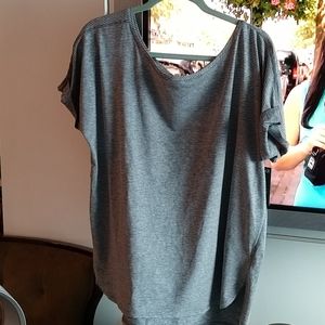 Gap Workout shirt